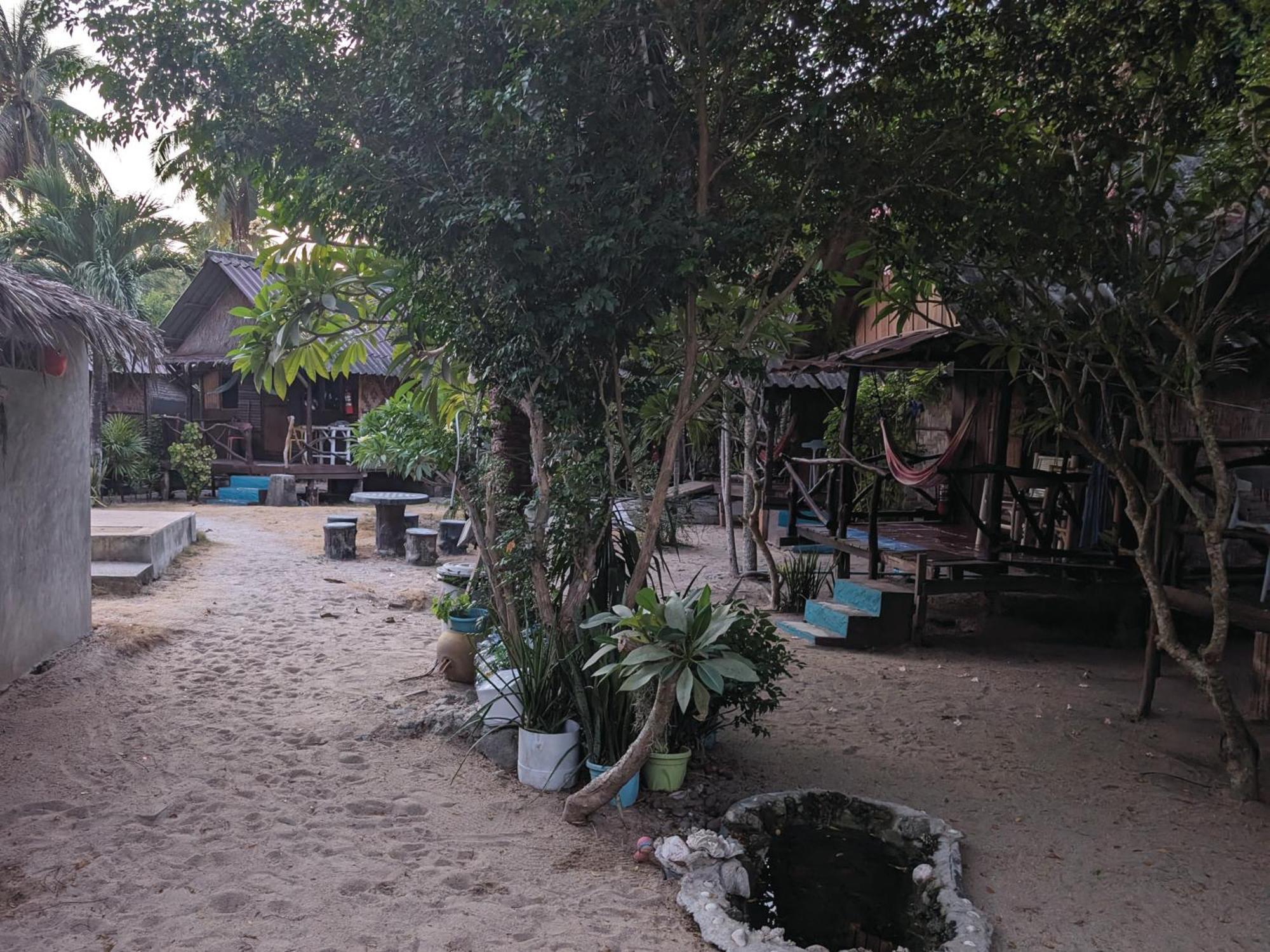 Munchies Bungalows Baan Tai Dış mekan fotoğraf