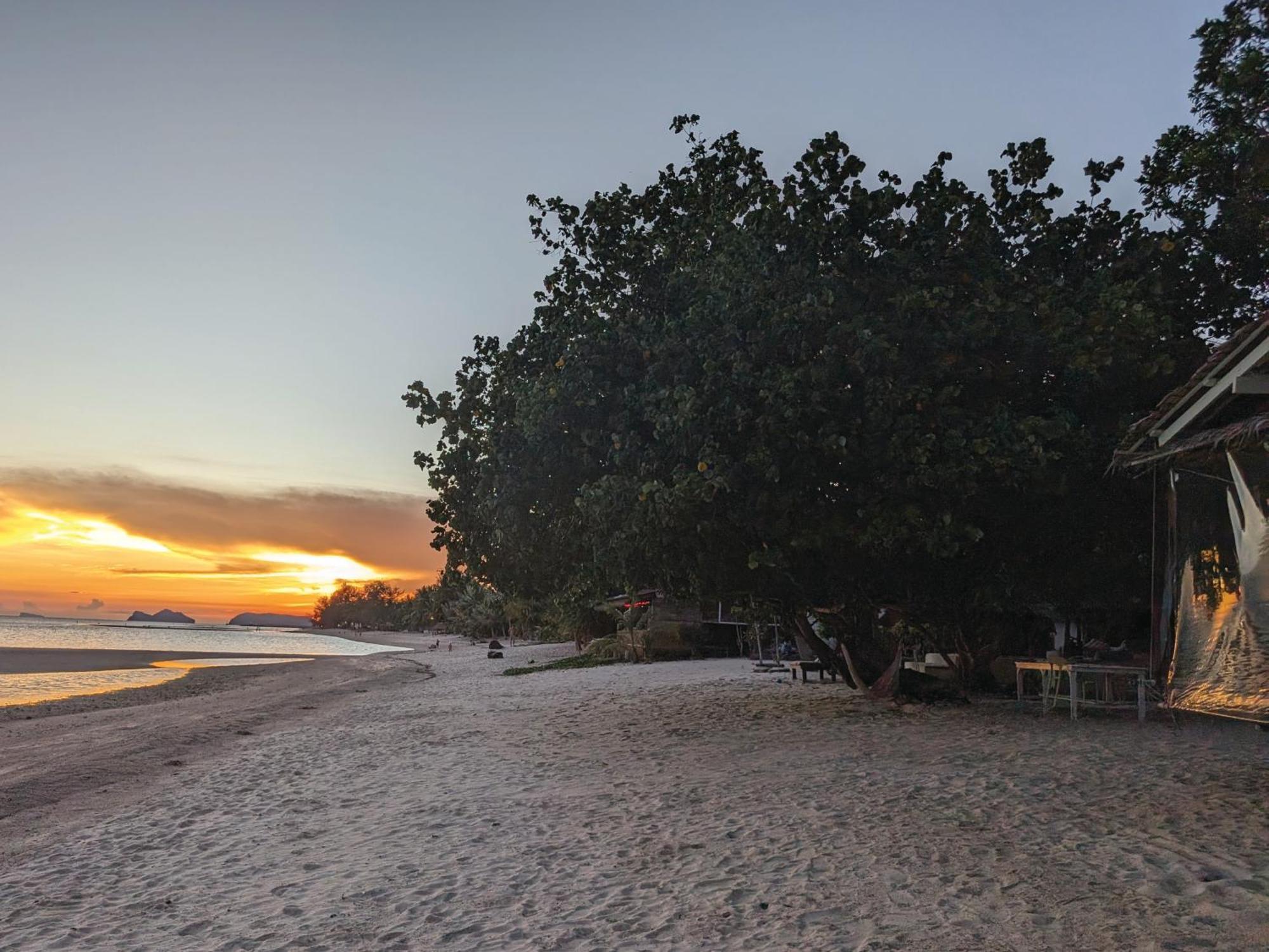 Munchies Bungalows Baan Tai Dış mekan fotoğraf