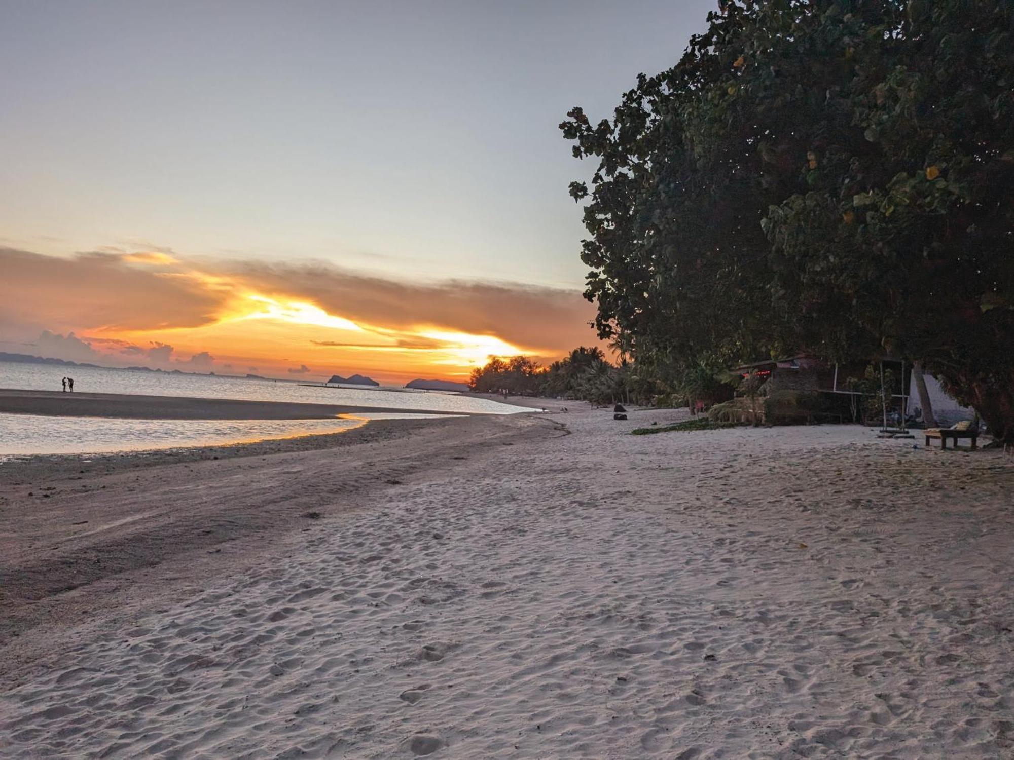 Munchies Bungalows Baan Tai Dış mekan fotoğraf